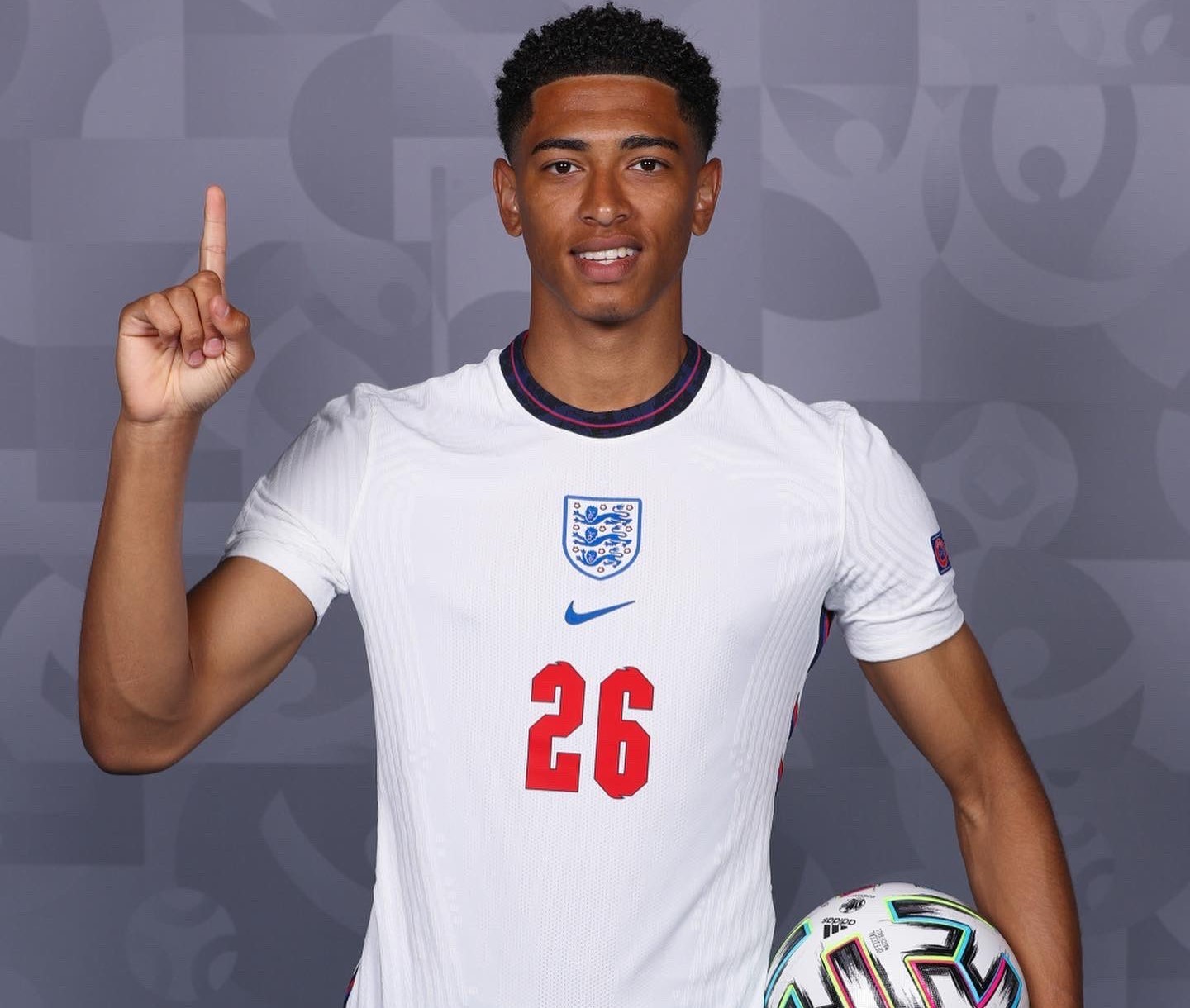 生涯最差一战！浓眉仅得2分，创出场超20分钟最低得分纪录（噩梦之战！浓眉20+分钟仅得2分，刷新个人20分钟以上出场最低得分纪录）