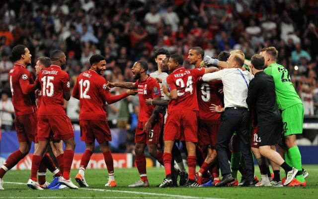 邮报：奥纳纳和埃托奥长期有矛盾；姆伯莫预计是喀麦隆新队长（英媒：奥纳纳与埃托奥积怨已久，姆伯莫有望出任喀麦隆新队长）