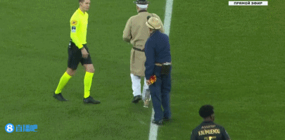 记者：海港近些年投入难比金元时代，穆斯卡特有强大调整能力（记者称海港近年投入难及金元时代，穆斯卡特调整能力强）